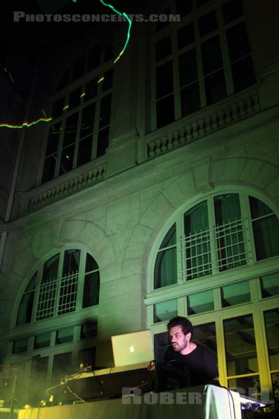 EGYPTOLOGY - 2012-09-01 - PARIS - Cour de la Mairie du 11e - 